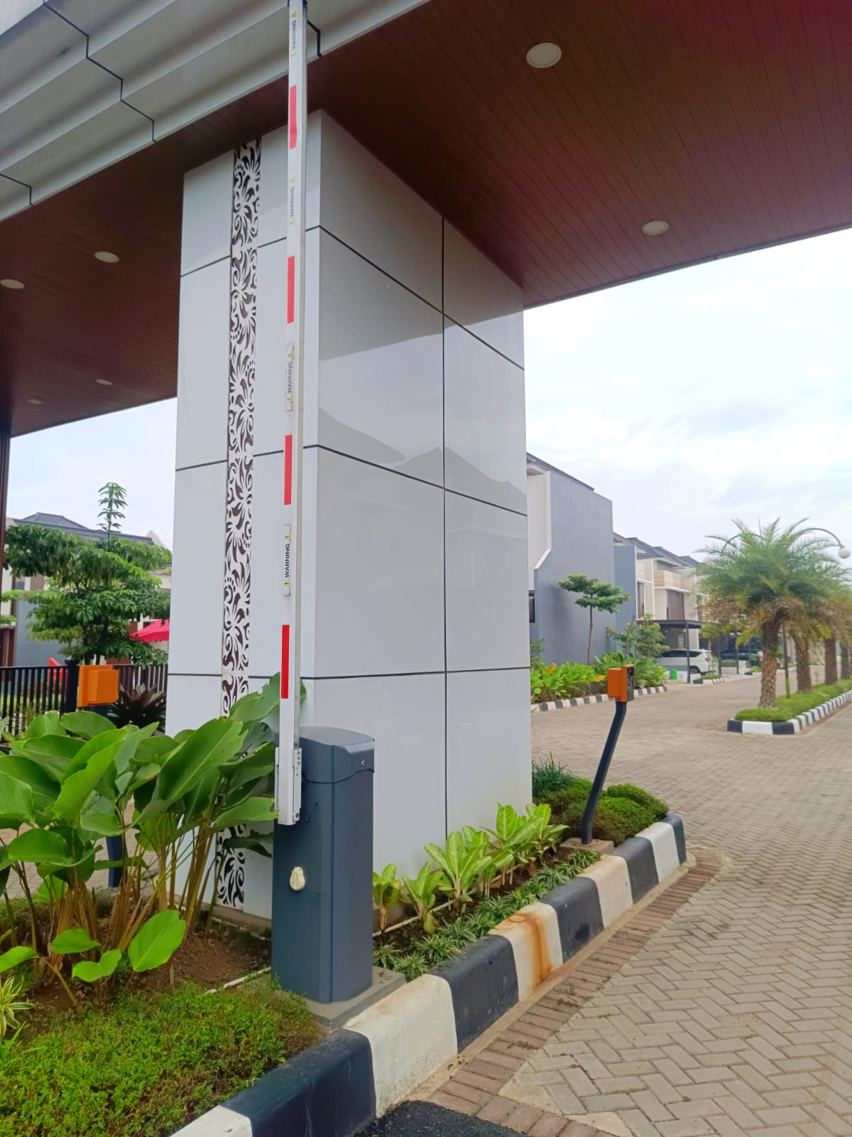 Automatic Gate System